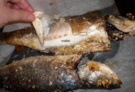 Pescado al horno con 2 huevos