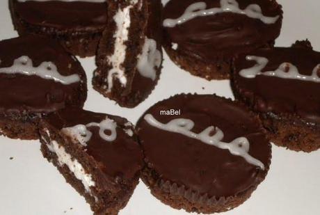 Cupcake de chocolate tipo Pingüinos Marinela