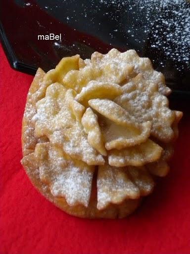 Flores fritas rusas Хворост