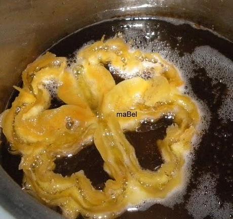 Flores fritas turcas - DEMİR TATLISI Flores fritas turcas - DEMİR TATLISI