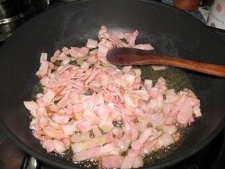 Tortellini de ricotta y espinacas a la carbonara