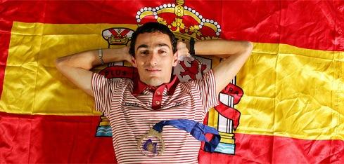 Jesús España y su dilema