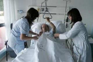 Son necesarios más geriatras para descongestionar las urgencias de los hospitales