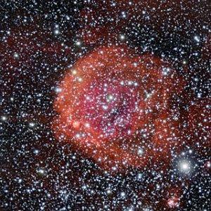 NGC 371: Una gran rosa brillante