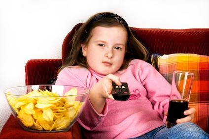 COMO AYUDAR A MI HIJO A CONTROLAR SU PESO