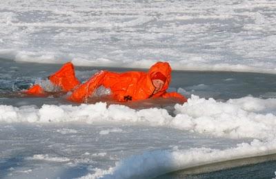 Imágenes del  príncipe Harry en el Polo Norte