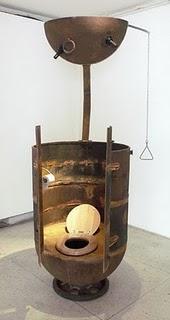De la chatarra a tu dormitorio. El arte de la guerra. De la chatarra a tu dormitorio. El arte de la guerra.