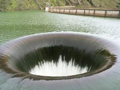 Monticello_Dam_California