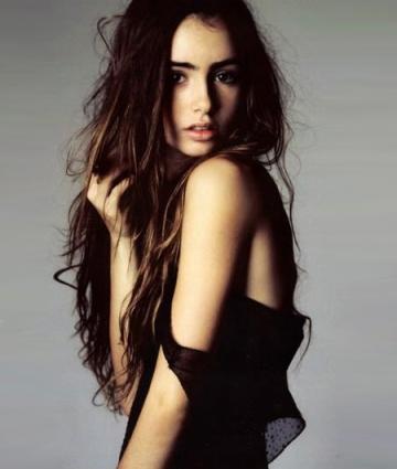 Lily Collins será Blancanieves