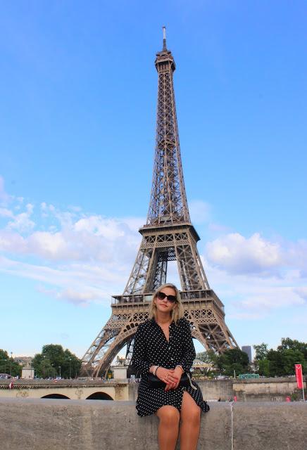 Paris Paris