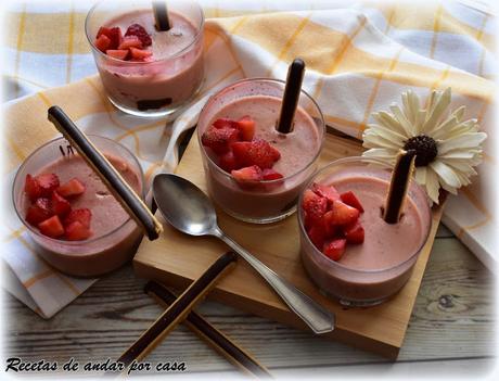 kefir-strawberry-pots, vasitos-de-kefir-y-fresa