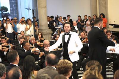 ENGALANA OSEM CON SU MÚSICA EL CASTILLO DE CHAPULTEPEC ENGALANA OSEM CON SU MÚSICA EL CASTILLO DE CHAPULTEPEC