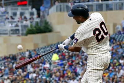 Eddie Rosario disparó un jonrón de dos carreras y Brian Dozier produjo dos anotaciones para respaldar