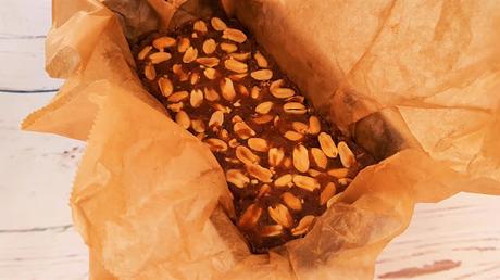 Chocolatinas Snickers veganas de chocolate y cacahuete