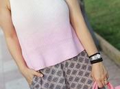 Como combinar unos pantalones fluidos