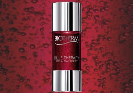 El Poder Reafirmante del Alga Roja en la Nueva Línea Blue Therapy Red Algae Uplift de Biotherm