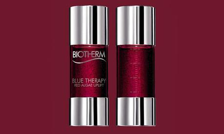 El Poder Reafirmante del Alga Roja en la Nueva Línea Blue Therapy Red Algae Uplift de Biotherm