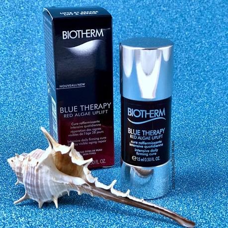 El Poder Reafirmante del Alga Roja en la Nueva Línea Blue Therapy Red Algae Uplift de Biotherm