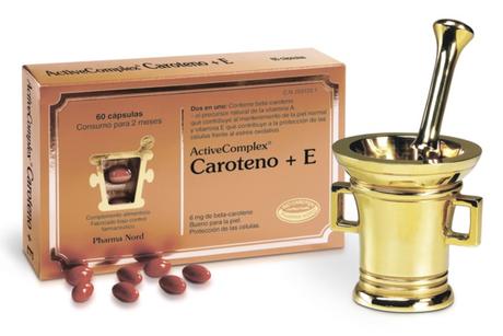 “Active Complex Caroteno + E” de PHARMA NORD – para un bronceado bonito, seguro y duradero