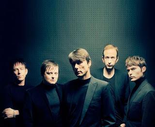 Suede - The Invisibles (2018) Suede - The Invisibles (2018)