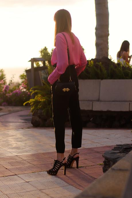 BLACK BAGGY PANTS