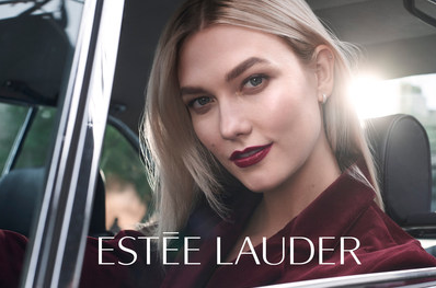 Estée Lauder contrata a Karlie Kloss como su imagen para campaña de Otoño