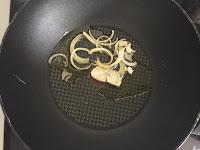 NOODLES CON POLLO Y VERDURAS NOODLES CON POLLO Y VERDURAS