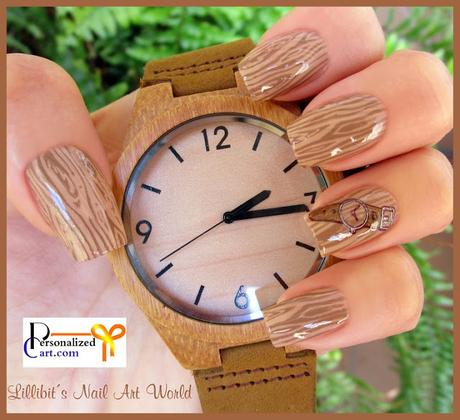 Reloj de madera de bambú de Personalized Cart.com