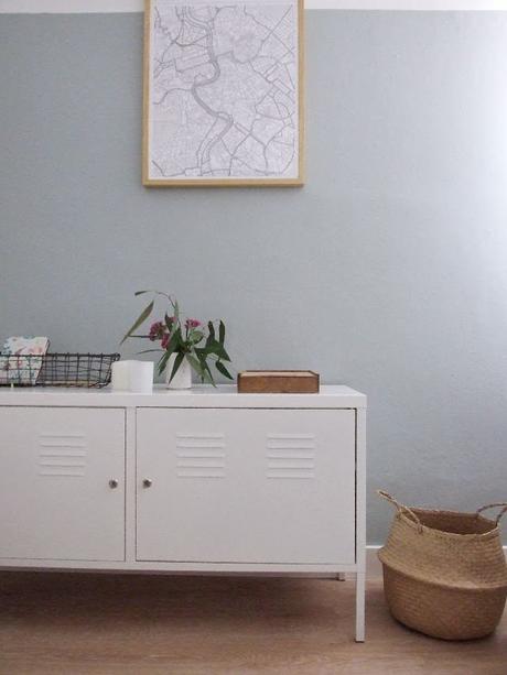 Half painted en la habitación de invitados