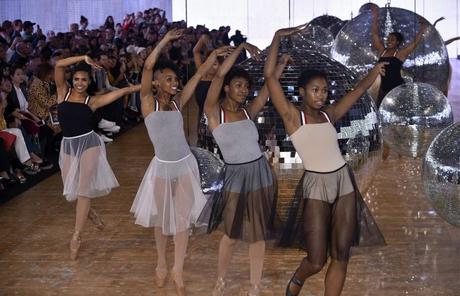 Hiplet, el baile de moda con  la moda.