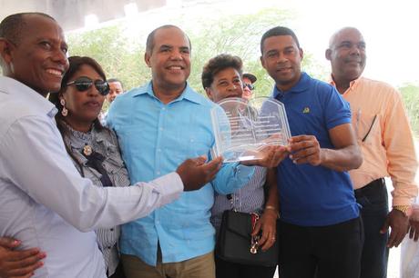 Fue reconocido director FEDA por productores de conejos de Barahona.