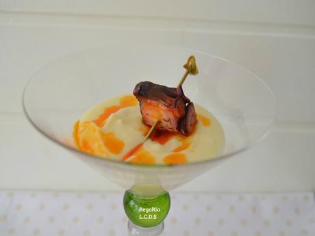 Espeto de pulpo con cremoso de patata Espeto de pulpo con cremoso de patata