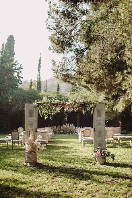 La boda romántica de Leticia y Joan en Masia Ribas La boda romántica de Leticia y Joan en Masia Ribas