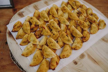 La boda romántica de Leticia y Joan en Masia Ribas La boda romántica de Leticia y Joan en Masia Ribas