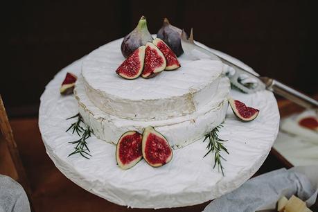 La boda romántica de Leticia y Joan en Masia Ribas La boda romántica de Leticia y Joan en Masia Ribas