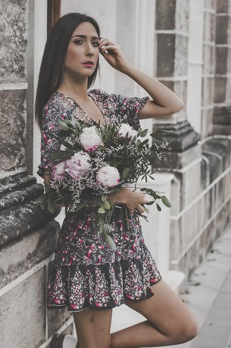 VERGE GIRL FLORAL DRESS + CLONES DE MODA VERGE GIRL FLORAL DRESS + CLONES DE MODA