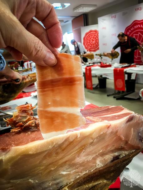 Cómo convertirte en cortador profesional de jamón: Escuela Internacional de Cortadores de Jamón