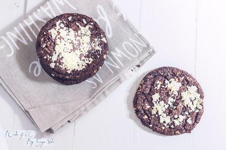 Maxi Galletas de Chispas de Chocolate Blanco Maxi Galletas de Chispas de Chocolate Blanco