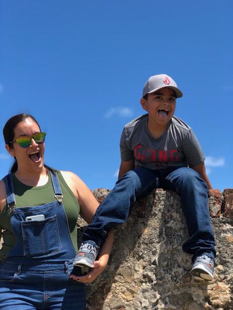 madre e hijo en el morro