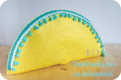 DIY: Clutch con un salvamantel