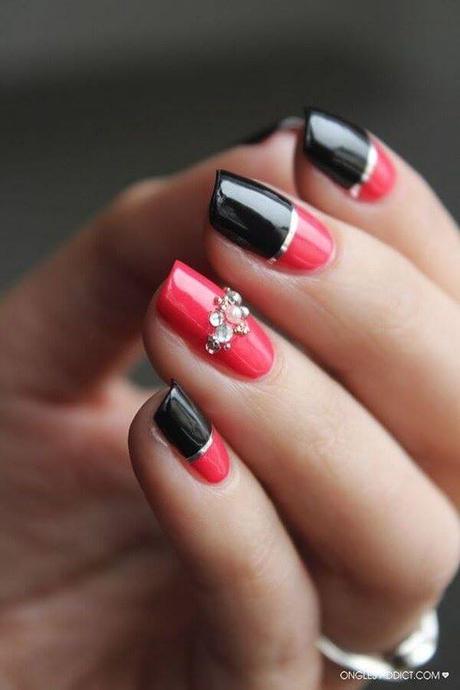 uñas con detalles