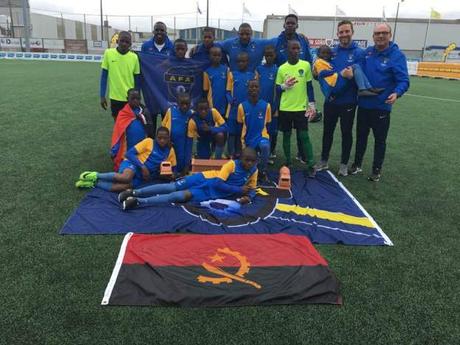 Campeones, Campeones, oéoéoéoé! Campeones, Campeones, oéoéoéoé!