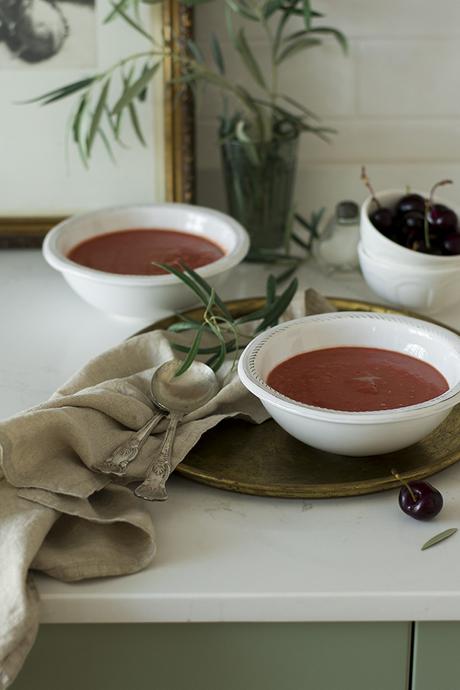 SALMOREJO DE CEREZAS SALMOREJO DE CEREZAS