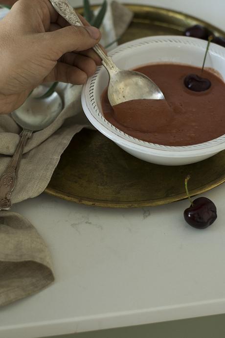 SALMOREJO DE CEREZAS SALMOREJO DE CEREZAS