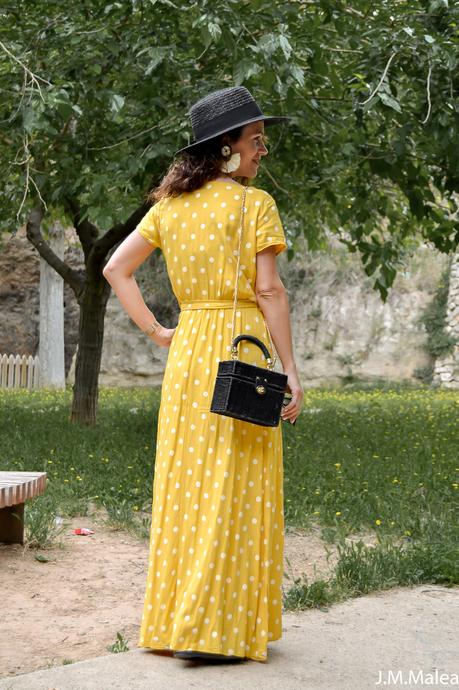 YELLOW DRESS