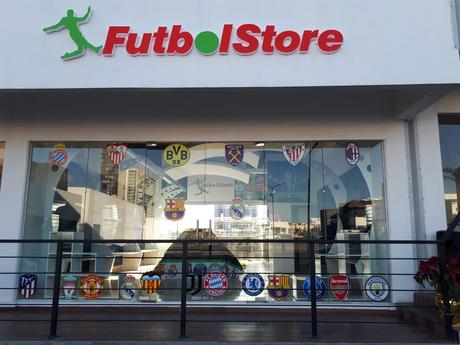 FutbolStore: la start-up que se convierte en la tienda más grande del fútbol español