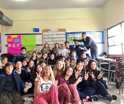 Los Hippies, Quinto Año A de Economía. Colegio San Cayetano