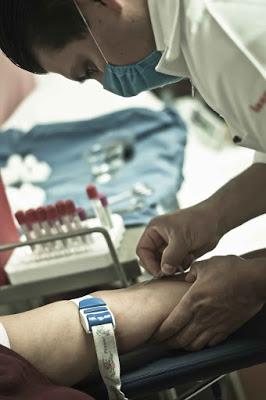 RECIBE ISSEMYM MÁS DE MIL 200 DONADORES DE SANGRE AL MES