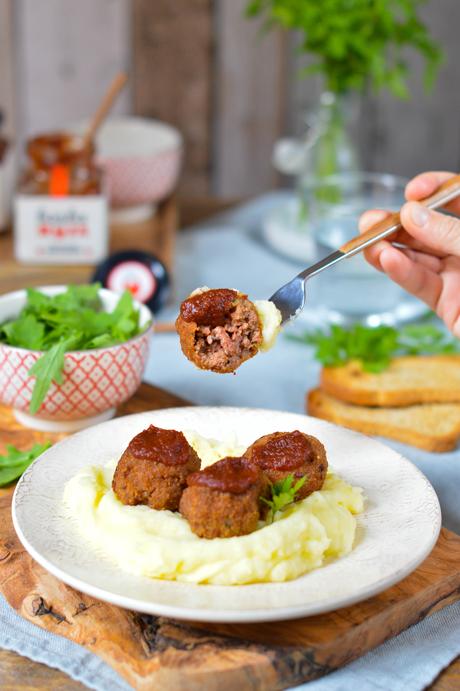 Albóndigas de carne toque barbacoa