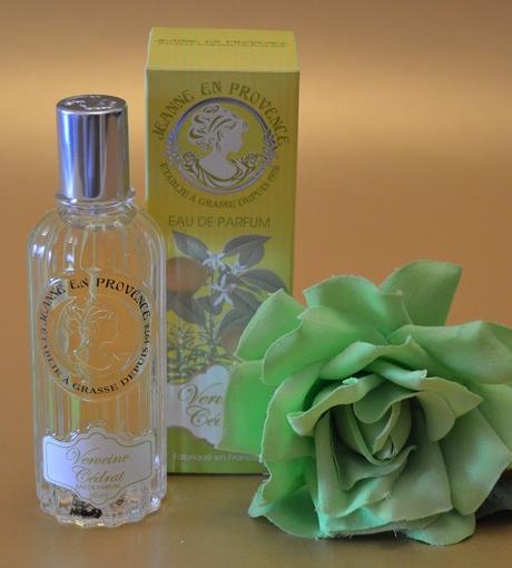 El perfume “Verveine Cédrat” de JEANNE EN PROVENCE - el delicioso frescor de la verbena y los cítricos para el verano